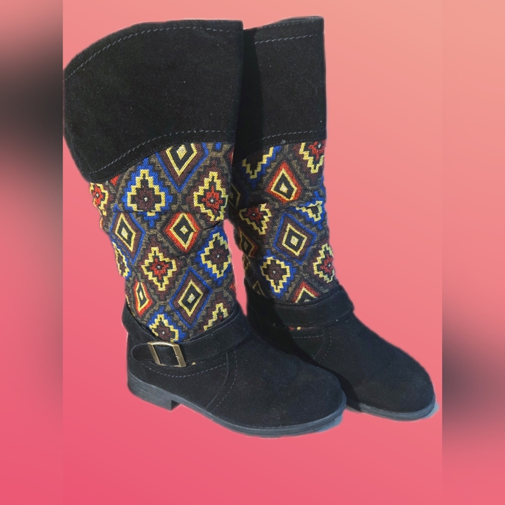 Muk Luks Slouchy Colorful Patterned Women's Boots - Picture 4 of 11